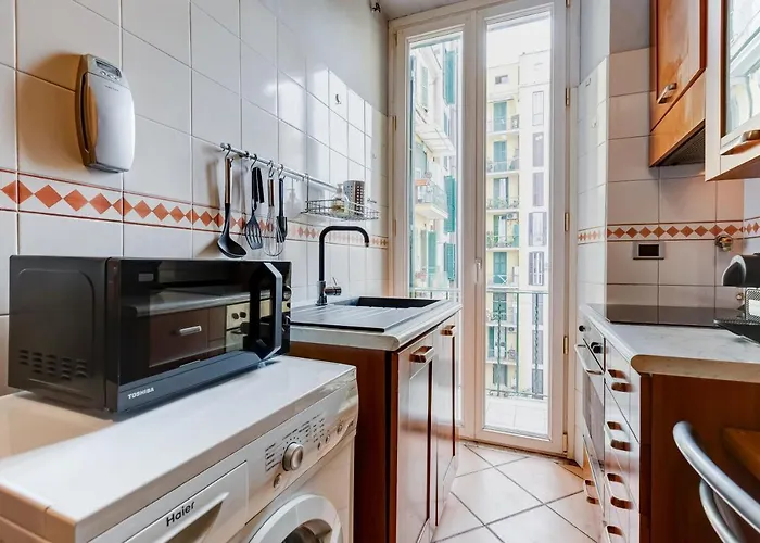 Apartment Historia Et Elegantia - Vicino Il Colosseo, Circo Massimo E Trastevere *